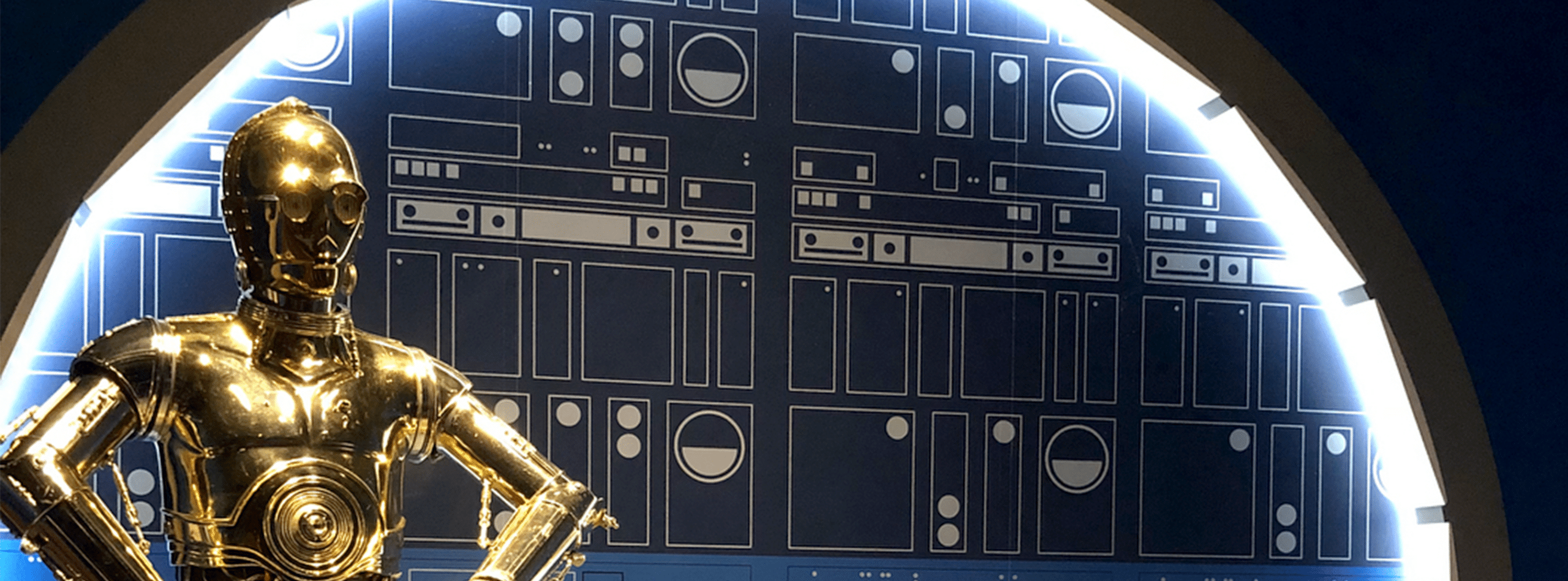 Illuminating “Star Wars™ and The Power of Costume“